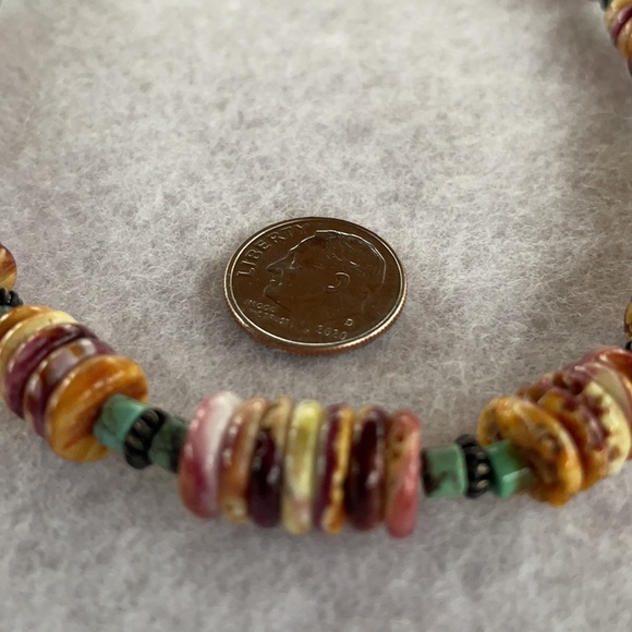 Turquoise & Shell Necklace - Picture 3 of 3